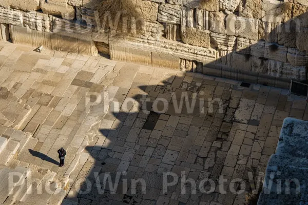 ציוני דרך איקוניים של ישראל בעבר. נוֹף, אתר ארכיאולוגי, חומת אבן